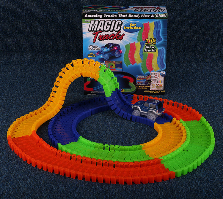 Magic Tracks Bend Flex Glow in the Dark Assembly Toy 165/220pcs Race Track  + 1pc LED Car